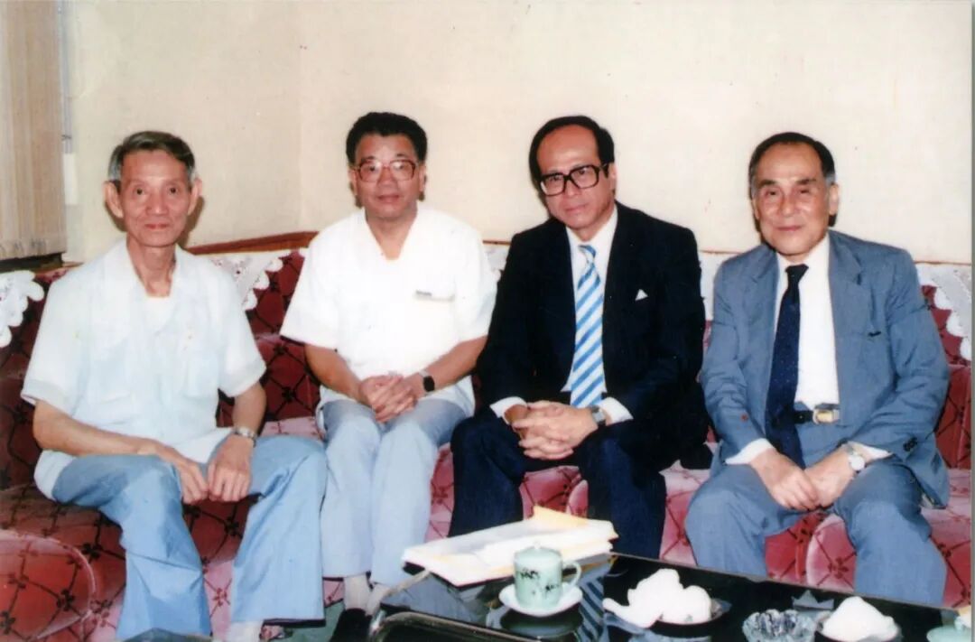 The April 7, 1994 issue of "Shantou University News"
